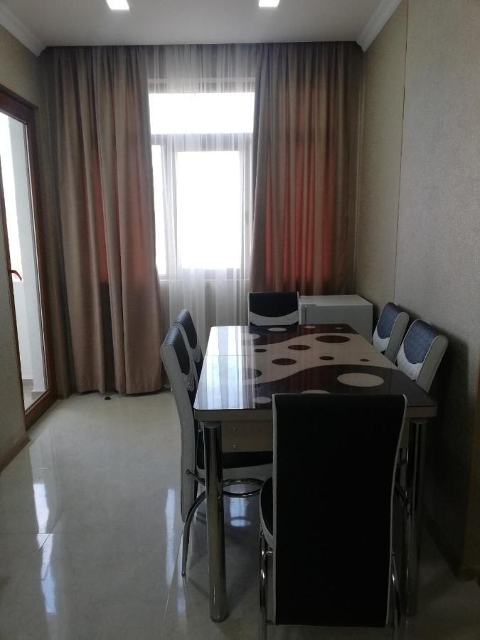 Aqua Batumi Hotel & Apartments Extérieur photo
